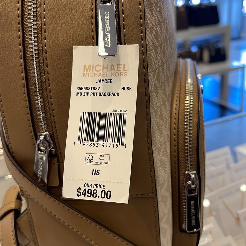 MICHAEL KORS Jaycee Medium Ombré Signature Logo Backpack
Husk
NWT - Picture 13 of 16